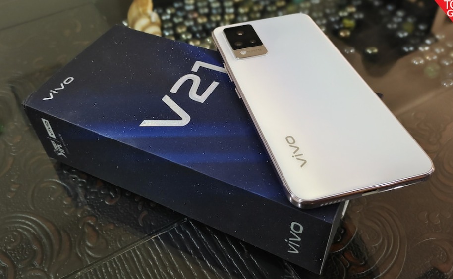 vivo V21 5G
