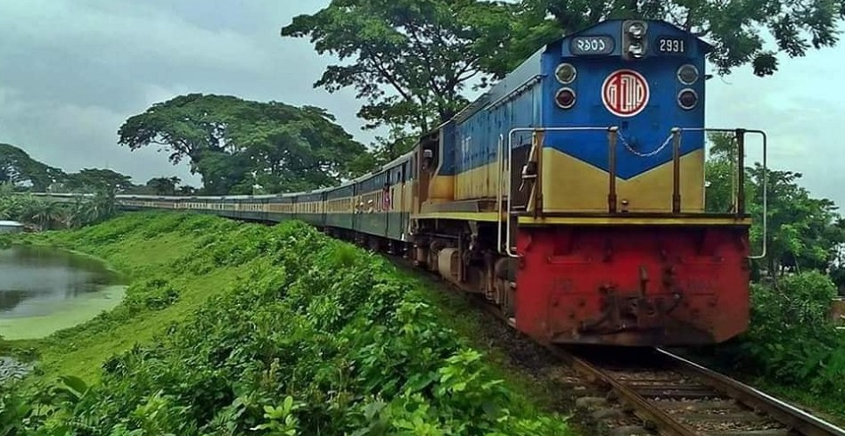 Dhaka to Feni Train Schedule